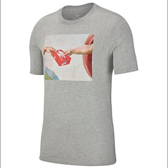 nike tee shoebox